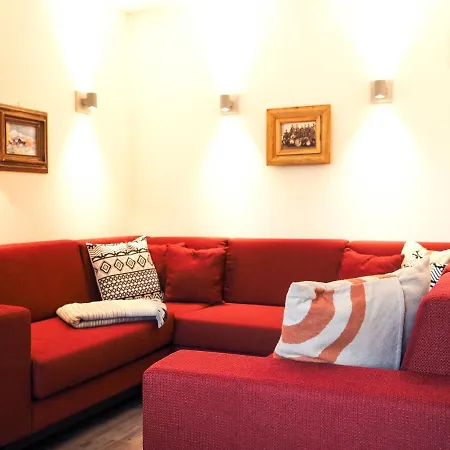 Casa de hóspedes Chesa Montana 3*